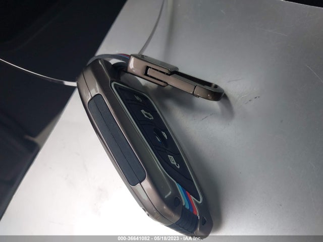 BMW 5 Series 530e 2023 аукцион фото
