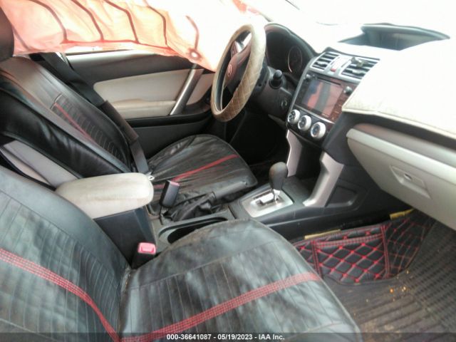 JF2SJADC9GH550715 Subaru Forester 2.5i Premium