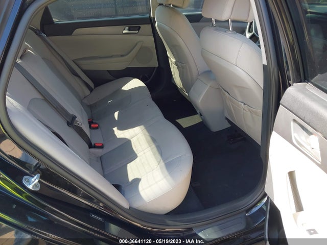 2016 HYUNDAI SONATA 2.4L SE VIN: 5NPE24AF4GH358189