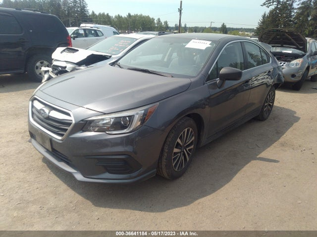 Subaru Legacy 2018 4S3BNAB6XJ3013873 Image 2