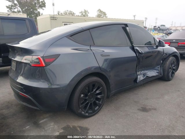 5YJYGDEE6LF059554 Tesla Model Y Long Range