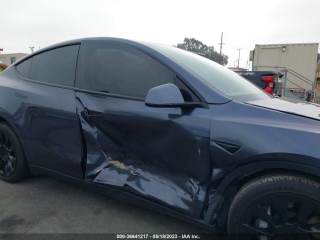 5YJYGDEE6LF059554 Tesla Model Y Long Range