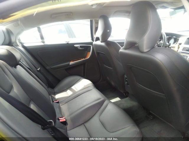 2017 Volvo S60, VIN: LYV402TM2HB151044
