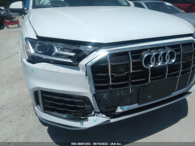 WA1LXBF72PD010244 Audi Q7 Premium Plus
