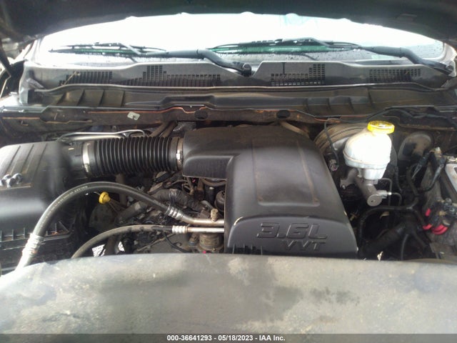 1C6RR6FG7JS330672 RAM 1500 Tradesman