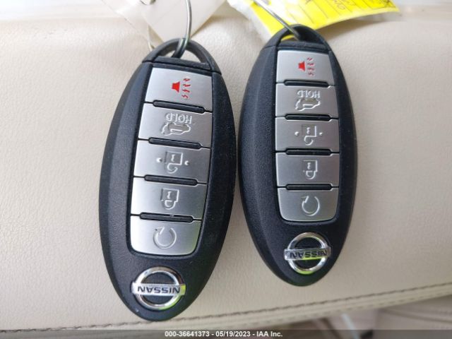 5N1AZ2MH1FN213956 Nissan Murano Platinum