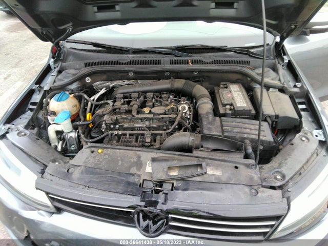 3VWD17AJ3EM417192 Volkswagen Jetta Sedan Se