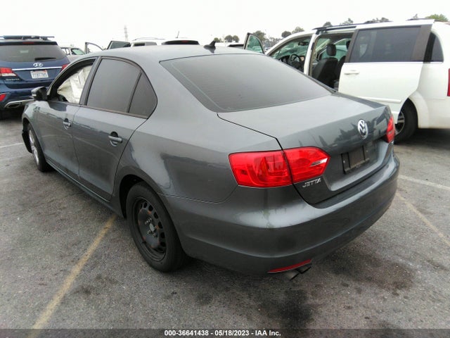3VWD17AJ3EM417192 Volkswagen Jetta Sedan Se
