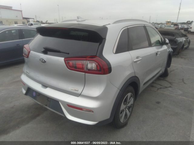 KNDCB3LC0J5158034 KIA NIRO LX