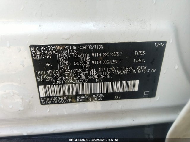 Toyota RAV4 LE 2019 JTMF1RFV8KJ005023 Image 9