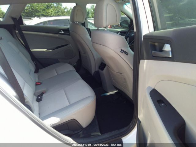 KM8J33A23HU340434 Hyundai Tucson Sport