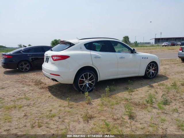 ZN661YUS2HX235017 Maserati LEVANTE S