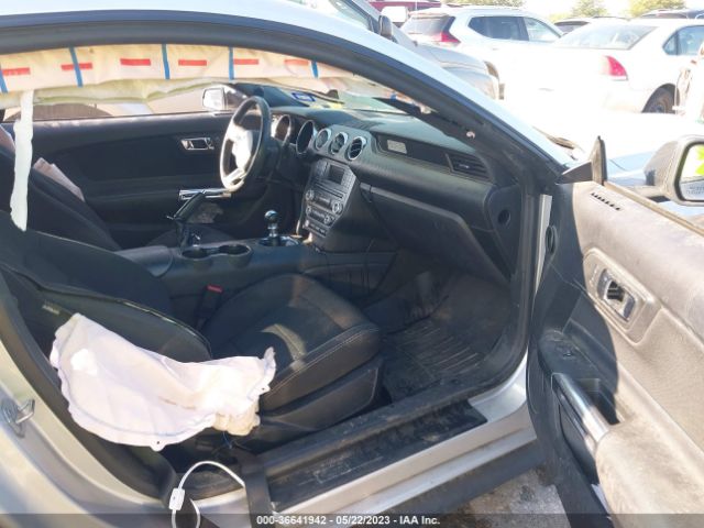 1FA6P8AM1H5256755 Ford Mustang V6