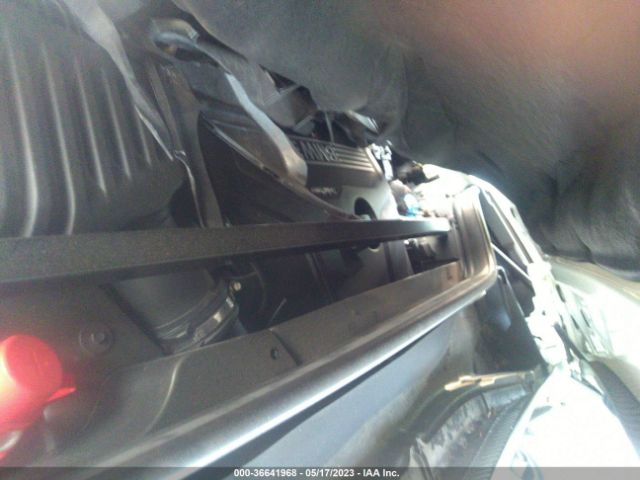 WBXJG9C05M5S40401 BMW X1 Xdrive28i