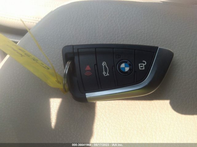 WBXJG9C05M5S40401 BMW X1 Xdrive28i
