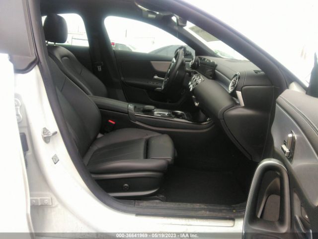 W1K5J4GB6NN283439 Mercedes-Benz Cla Cla 250