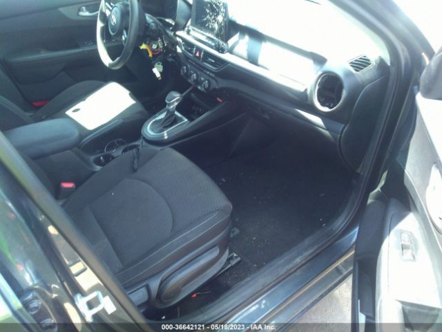 3KPF24AD0LE200952 KIA Forte Lxs