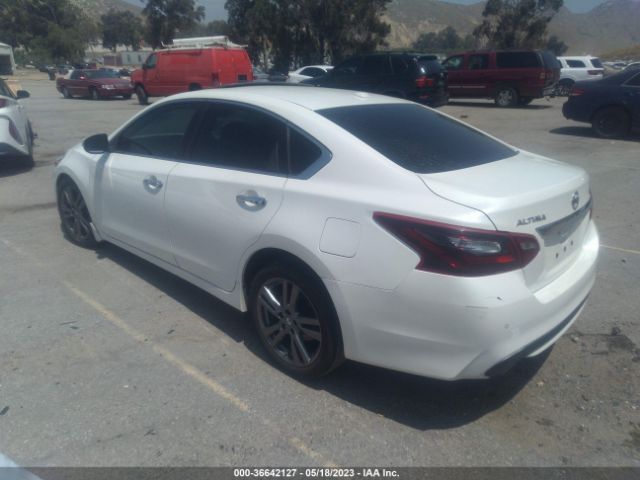 1N4BL3AP3JC144564 Nissan Altima 3.5 Sl