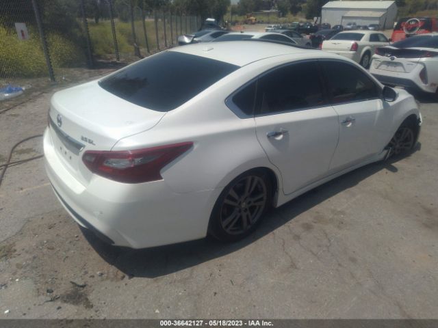 1N4BL3AP3JC144564 Nissan Altima 3.5 Sl
