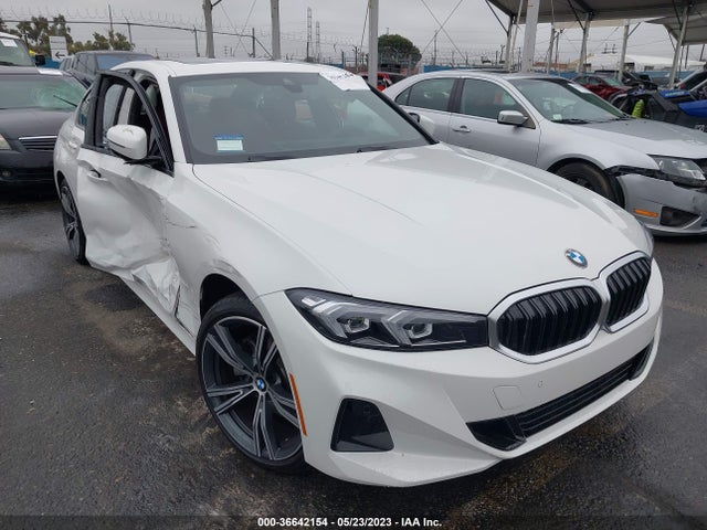 BMW 3 Series 330i 2023 3MW69FF07P8C94312 Image 1