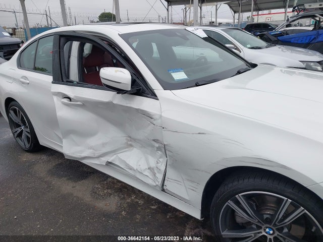 BMW 3 Series 330i 2023 аукцион фото