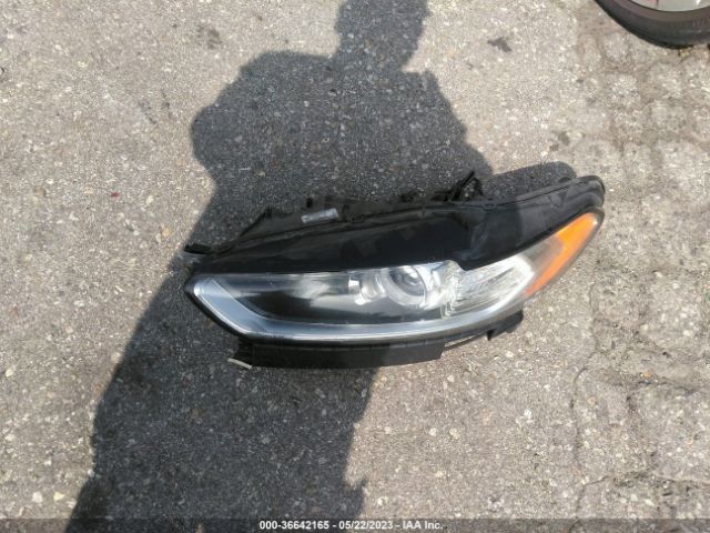 3FA6P0H74GR174788 Ford FUSION SE