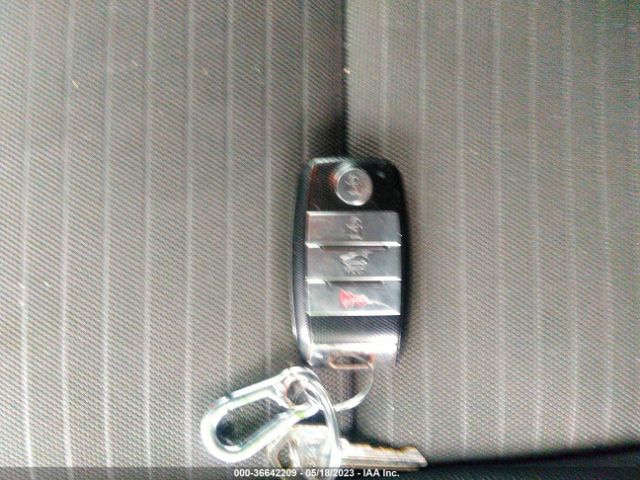 KNAFZ6A33G5581189 KIA Forte Koup Sx