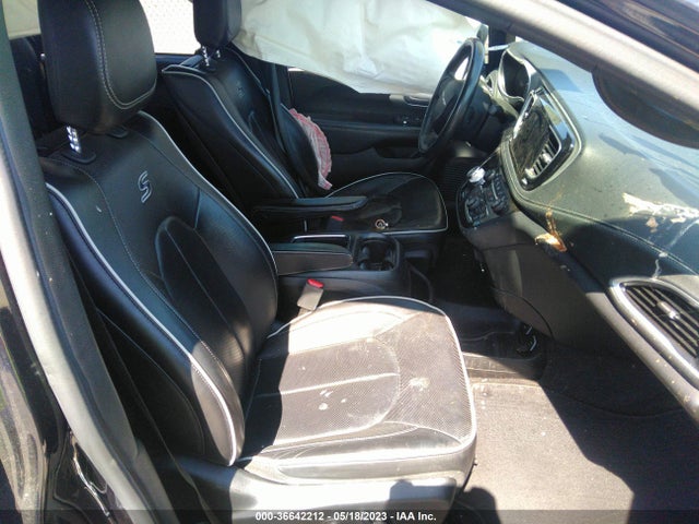 2C4RC1GG3JR165118 Chrysler Pacifica Limited