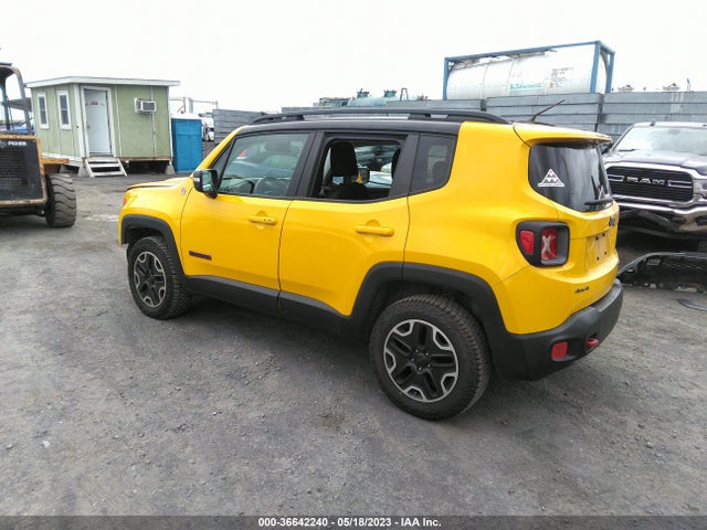 Jeep Renegade Trailhawk 2016 ZACCJBCTXGPC75441 Image 3