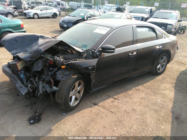 1VWAT7A30FC112721 Volkswagen Passat 1.8t Limited Edition