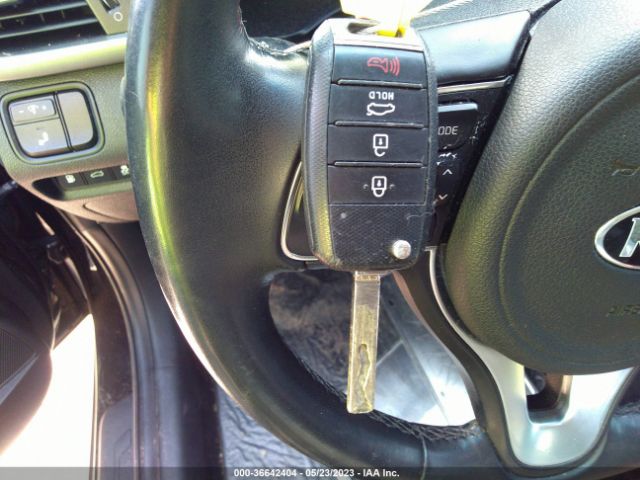 5XXGT4L30JG243715 KIA Optima S