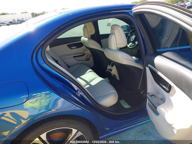 Mercedes-Benz C 300 2023 W1KAF4GB4PR095806 Image 8