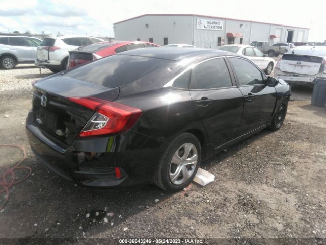 19XFC2F53JE028982 Honda Civic Sedan Lx