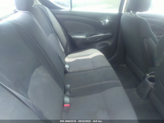 3N1CN7AP1EL825660 Nissan VERSA SV