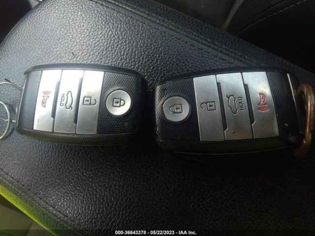 3KPFL4A73HE059227 KIA FORTE S