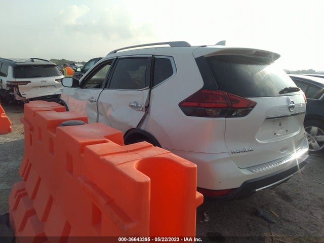 Nissan ROGUE SV 2017 5N1AT2MT6HC841452 Image 3