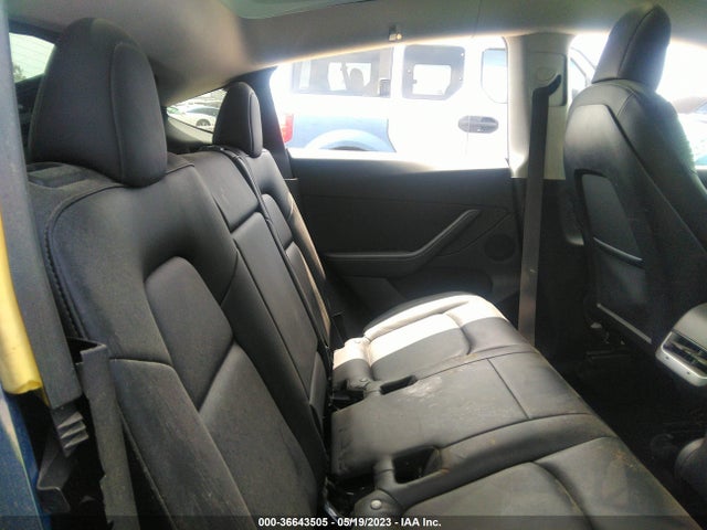 Tesla Model Y Long Range 2021 5YJYGDEE9MF190334 Image 8