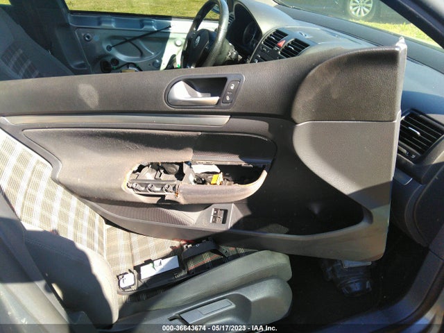 2008 VOLKSWAGEN GTI VIN: WVWHV71K38W080657