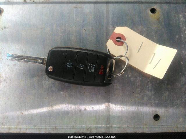 KNDJP3A55G7260326 KIA SOUL +