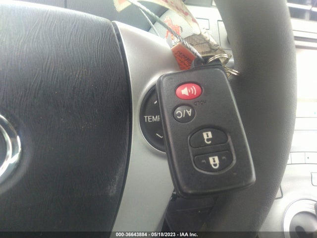 Toyota PRIUS PLUG-IN 2014 JTDKN3DP5E3050532 Image 3