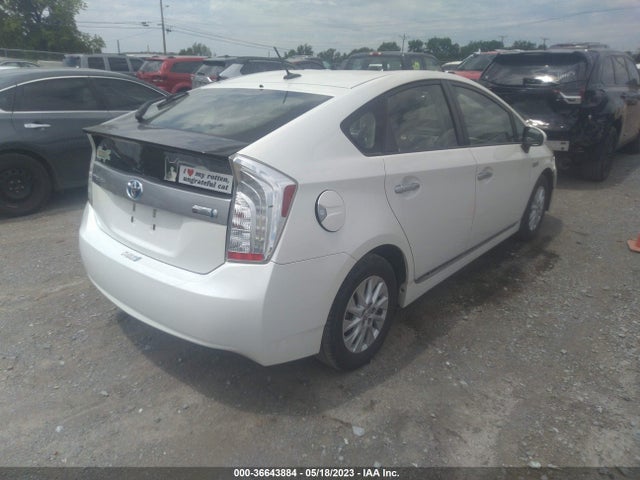 Toyota PRIUS PLUG-IN 2014 JTDKN3DP5E3050532 Image 5
