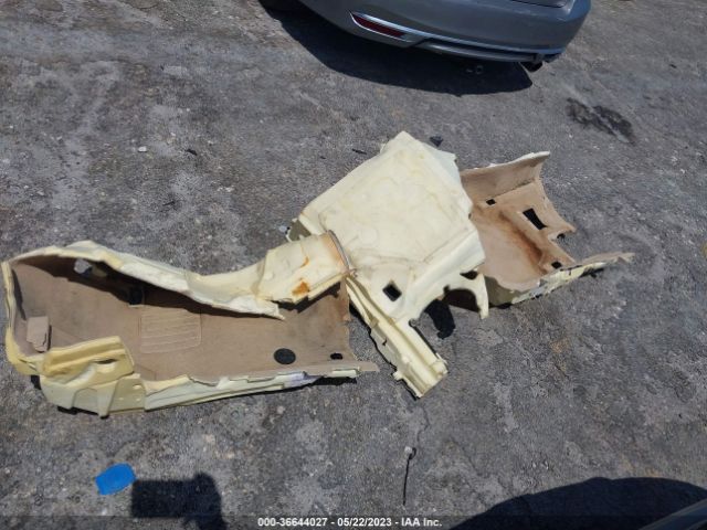 WBA8E1G51GNT37430 BMW 3 Series 320i