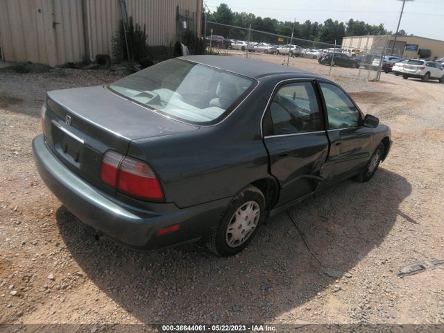 1997 HONDA ACCORD SDN VALUE PKG VIN: 1HGCD5684VA175754