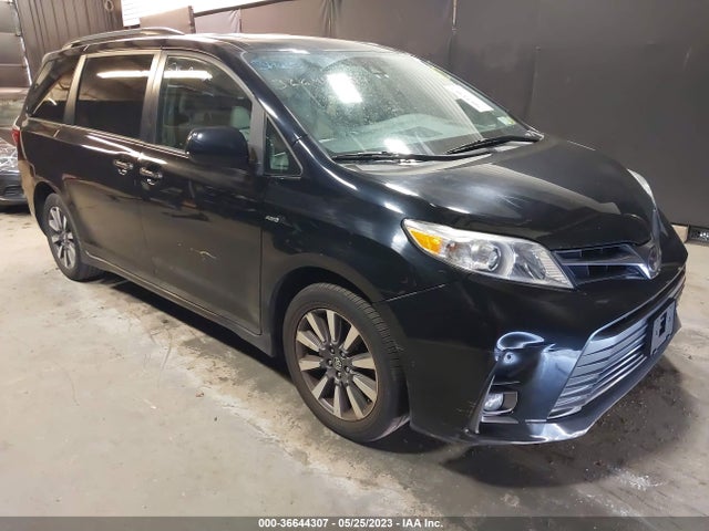 2018 TOYOTA SIENNA XLE VIN: 5TDDZ3DC9JS200273