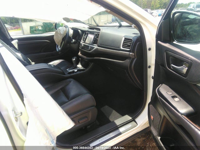 Toyota Highlander Limited 2018 5TDYZRFH0JS254784 Image 6