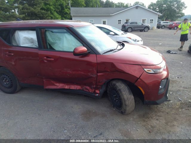 KNDJ23AU7M7746153 KIA SOUL LX
