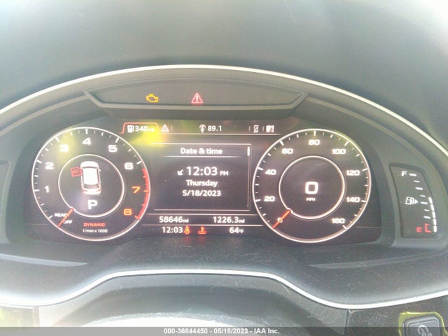 WA1LAAF79JD053059 Audi Q7 Premium Plus