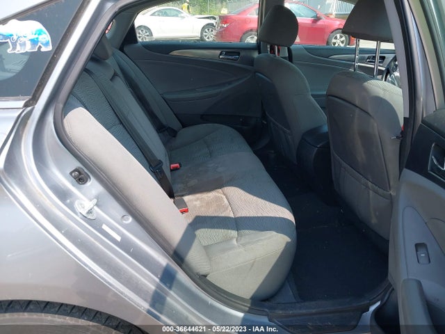 2015 HYUNDAI SONATA HYBRID VIN: KMHEC4A41FA137162