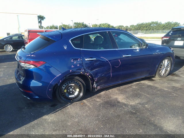 2022 Maserati Levante, VIN: ZN661XUA9NX388703