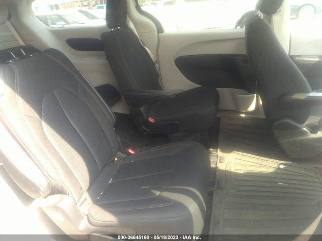 2C4RC1DG0HR654218 Chrysler Pacifica Touring